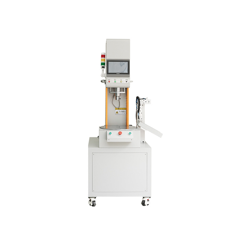 精密制造里的旋铆机技术深耕产业